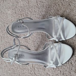 Gorgeous Guess size 6 women strappy heels